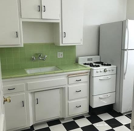 4th image of 20 Claremont Ave APT D