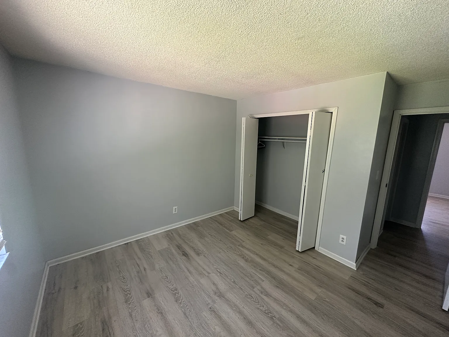 3 bed, 1.5 bath, 580 sqft, $1,750 — Photo 4