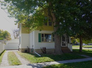 162 Central Ave, Fond Du Lac, WI 54935