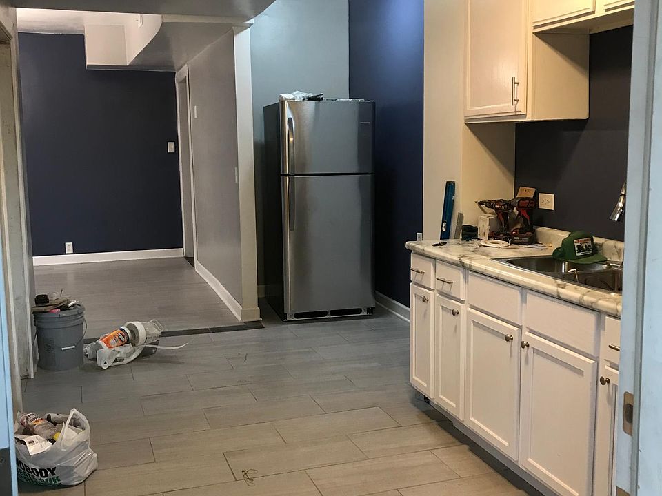 1st image of 1110 S Independence Blvd APT 1