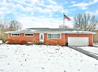 7155 Drake State Line Rd, Burghill, OH 44404