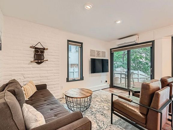 shared living room with TV that has chromecast!