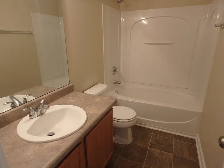 137 Tuscarora Ln — Photo 11