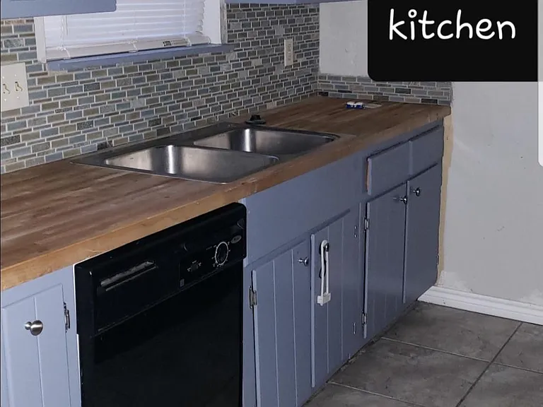 5154 Village Path — Photo 5