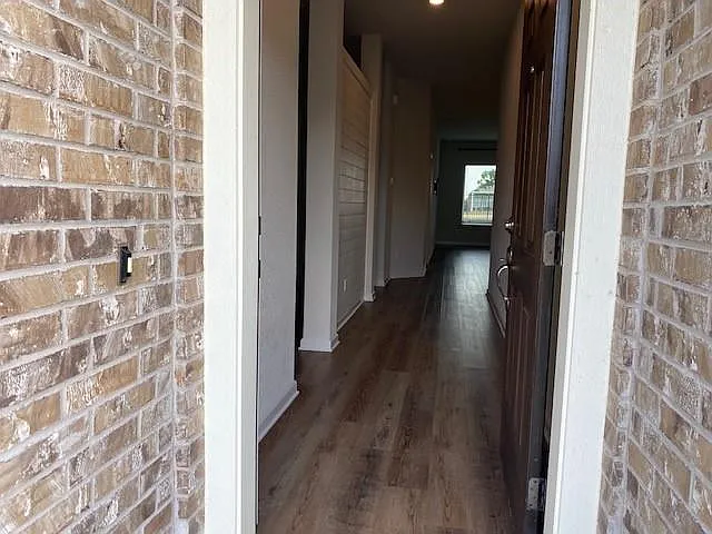 127 Patrick Herndon Dr — Photo 4
