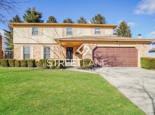 6892 Roundelay Rd N, Reynoldsburg, OH 43068