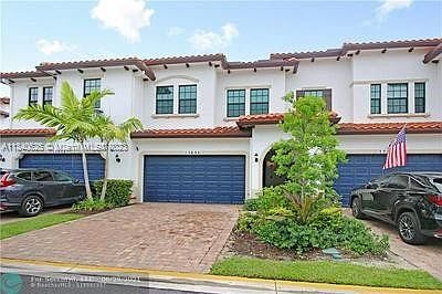 1st image of 11346 SW 16th St Unit 11346