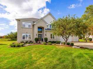 5636 Bergamot Ct, Naperville, IL 60564