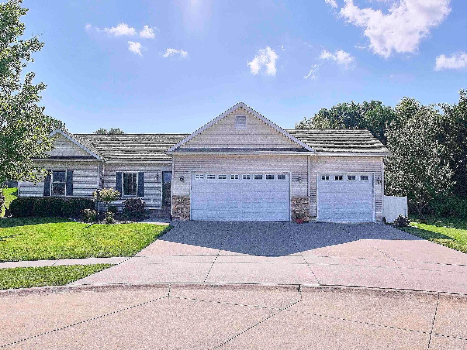 626 N 6th Street Ct, Princeton, IA 52768 Zillow