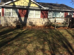 1928 Florida Ct, Decatur, IL 62521