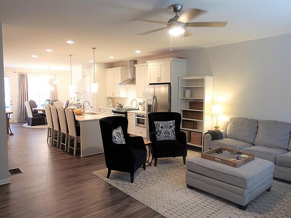 Spacious Open Concept Living