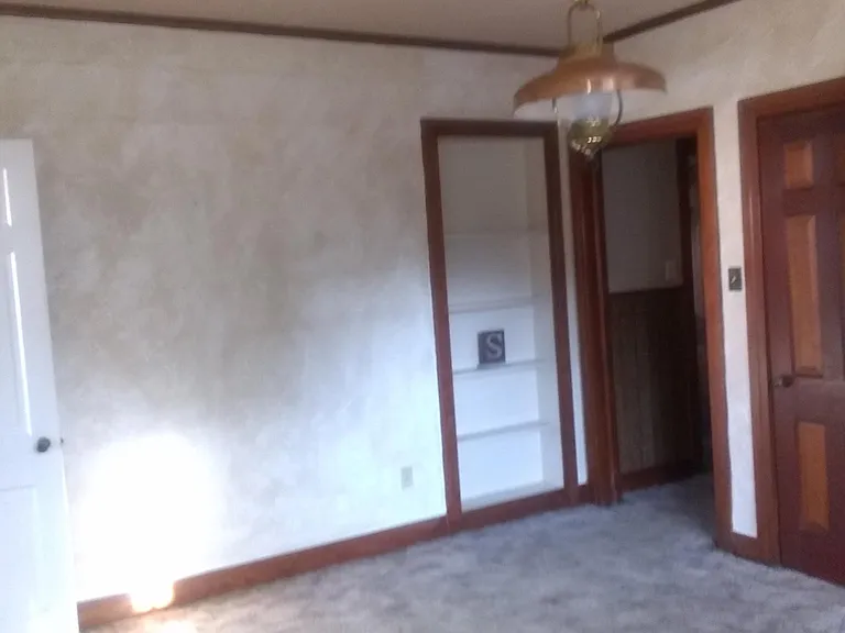 308 N Trinity St — Photo 13