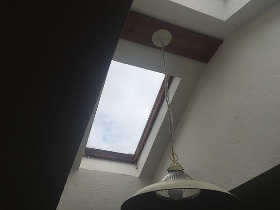 3rd image of 627 Newport Ave