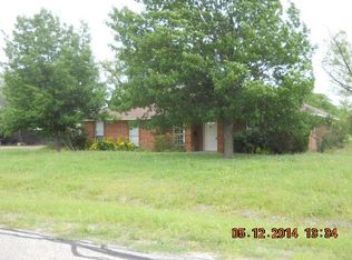 3220 Prancer St, Lancaster, TX 75146