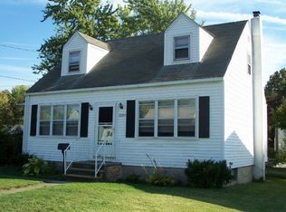 236 E Lafayette Ave, Magnolia, NJ 08049