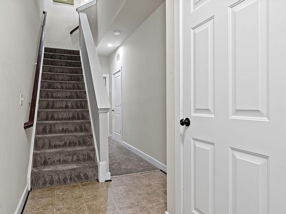 5th image of 208 Shamrock Dr #3097