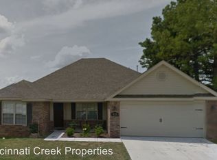 600 Spur Ln, Centerton, AR 72719