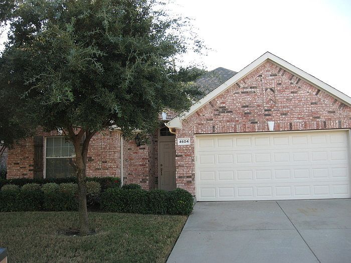 1st image of 4604 Daisy Leaf Dr