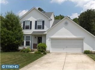 10 Wildcat Branch Dr, Sicklerville, NJ 08081