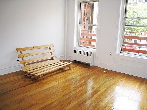 3rd image of 2272 Broadway APT 1C