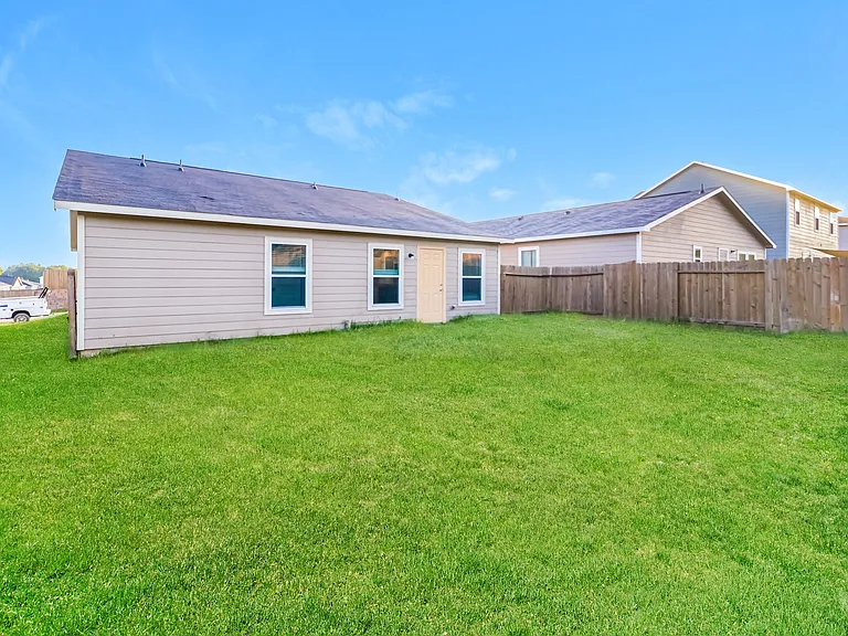 13015 Green Wing Cir S — Photo 16