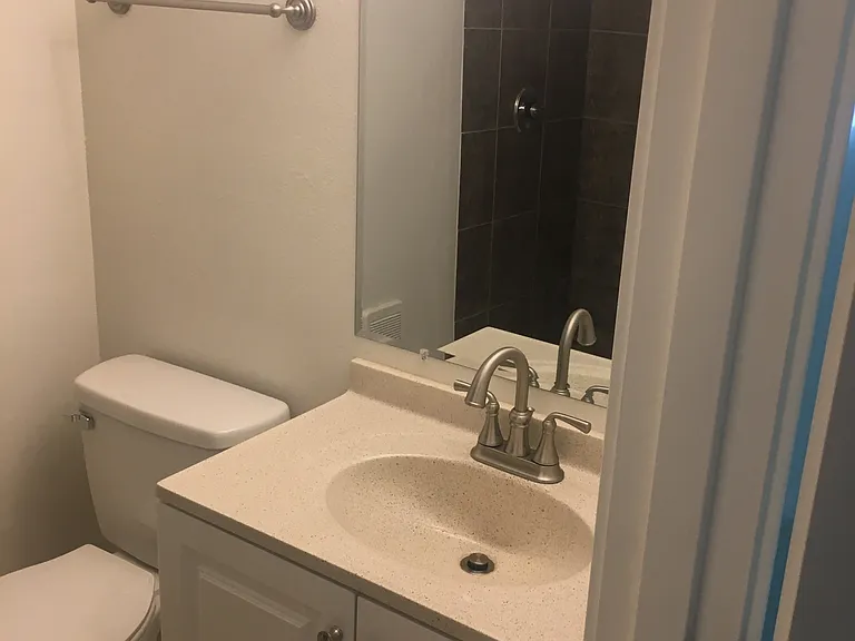 315 Kentucky St #1 — Photo 7
