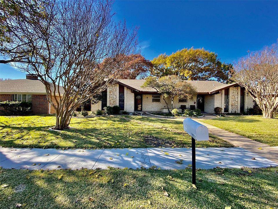 1st image of 1213/1215 Mill Valley Dr #2