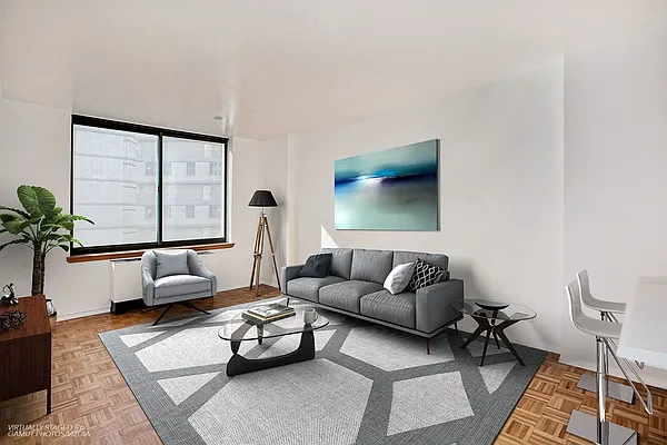 Rented by Compass | media 7