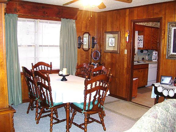 4th image of 166 Cove Cir