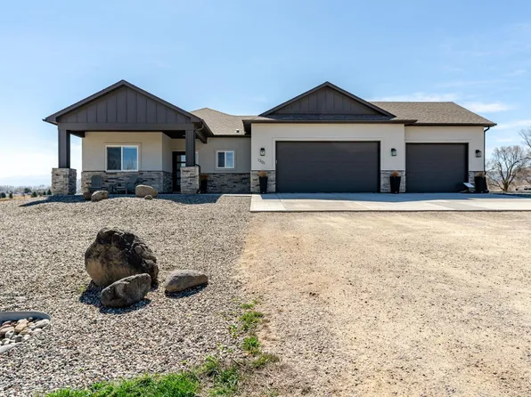 1301 M Rd, Loma, CO 81524