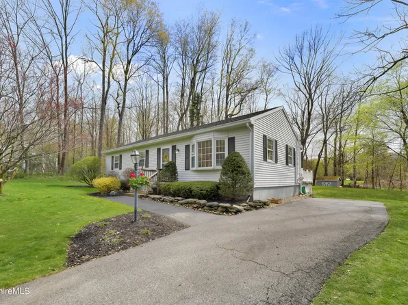 814 Partridge Rd, Lanesborough, MA 01237