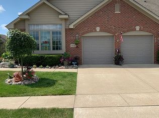 19512 Abbots Way, Mokena, IL 60448