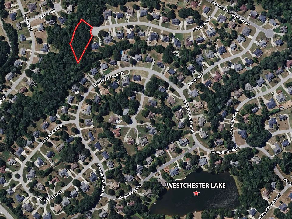 2nd image of 3225 Haleys Way SE