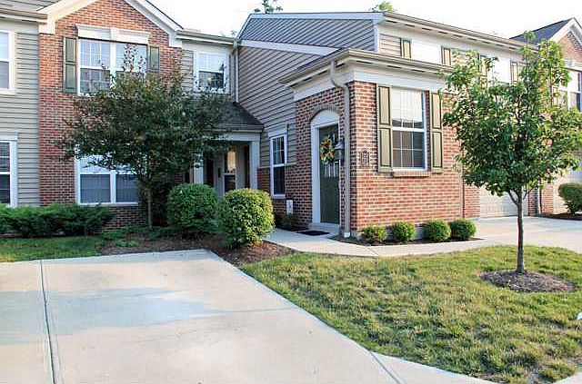 1st image of 7249 English Dr