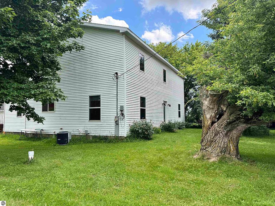 1st image of 8611 S Wise Rd