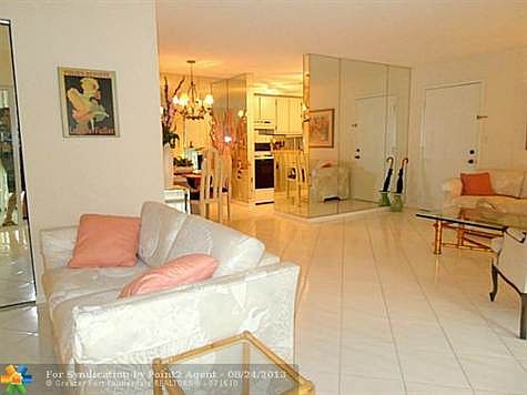 5th image of 15449 Lakes Of Delray Blvd APT 105