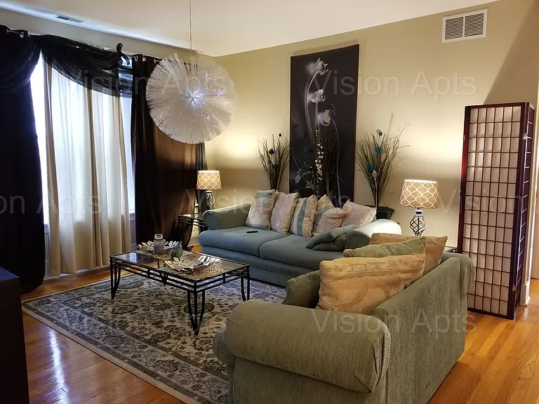 5828 N Kenmore Ave — Photo 6
