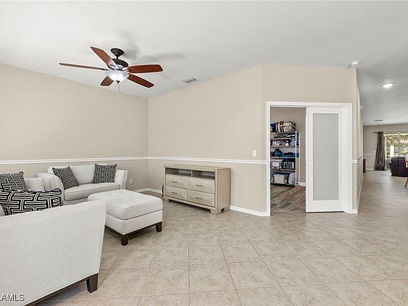 4th image of 12467 Crooked Creek Ln