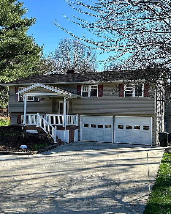 1st image of 2482 Hildale Dr NW
