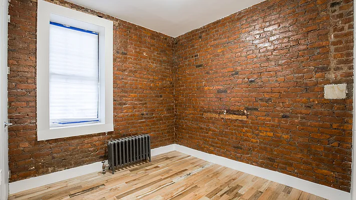 Rented by Nooklyn NYC LLC | media 17