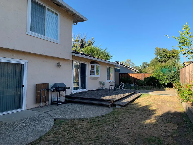 6171 Tracel Dr — Photo 12