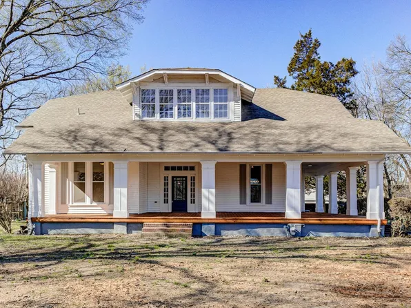 843 S Main St, Covington, TN 38019