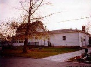 301 E Aleck St, Converse, IN 46919