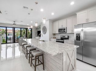 617 Windward Cir N, Boynton Beach, FL 33435