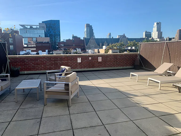 90 Clinton St #2A — Photo 7