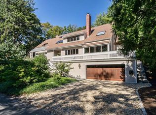 10 Brown St, Marblehead, MA 01945
