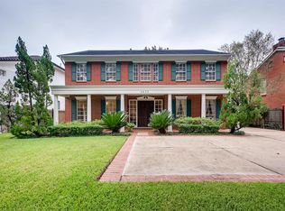 4833 Bellaire Blvd, Bellaire, TX 77401