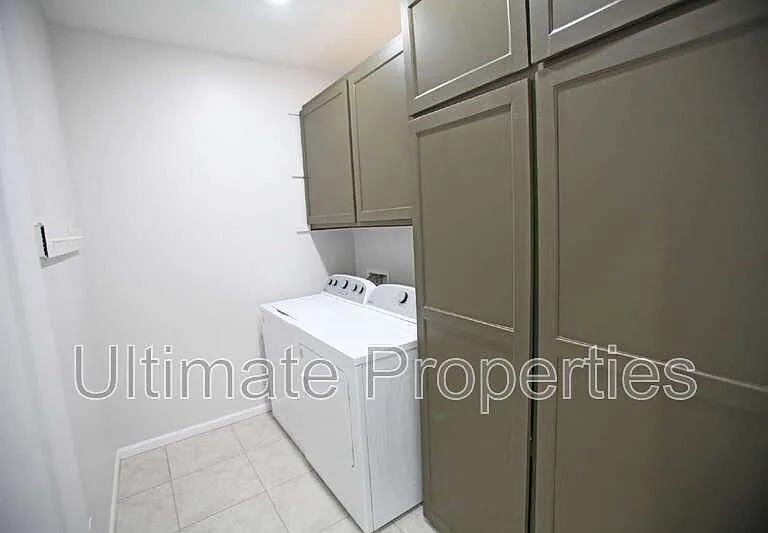 18182 W Poston Dr — Photo 5