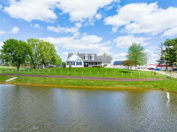 2040 Wesley Chapel Rd, Zanesville, OH 43701