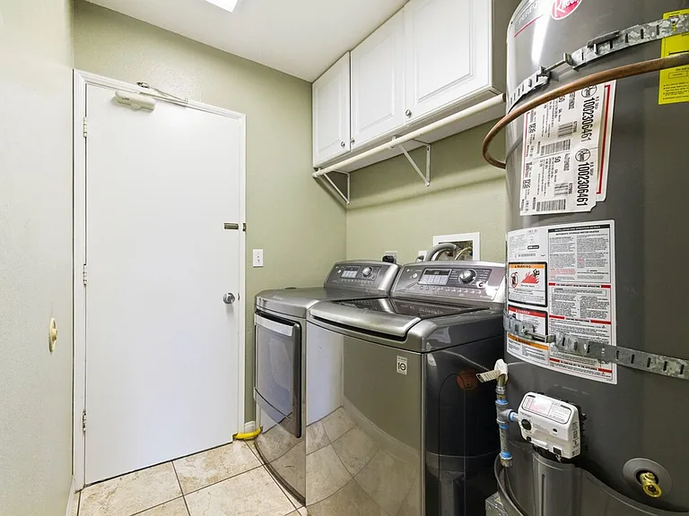 Laundry Room Cabinet